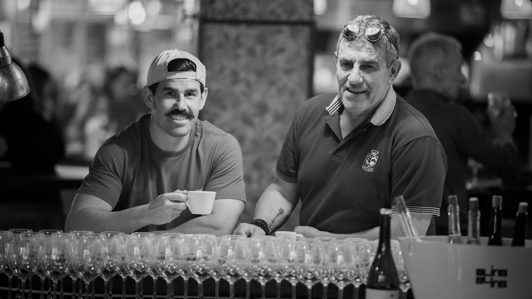 Portrait de famille sur le vif, père et fils